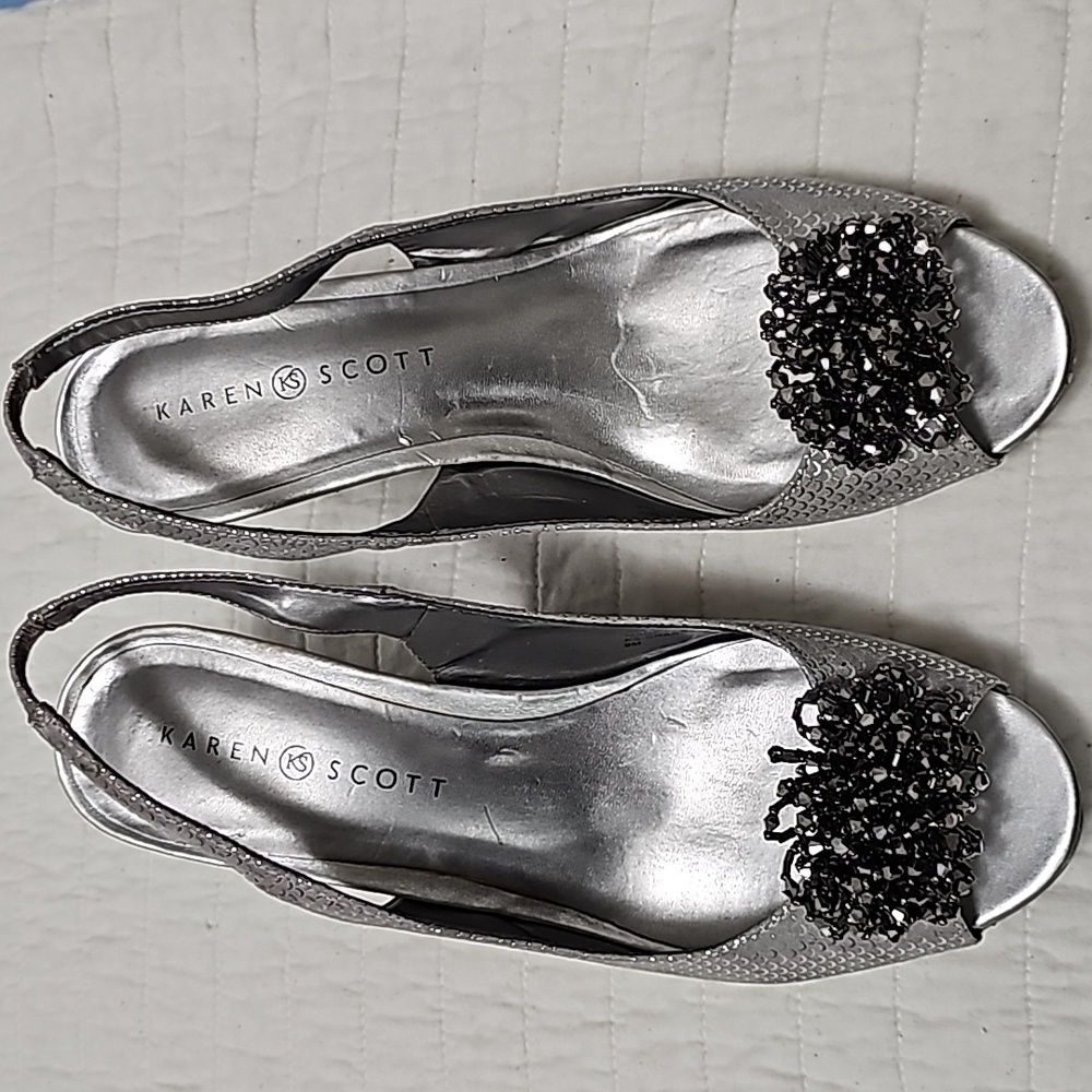 Karen Scott, Platform Shoe